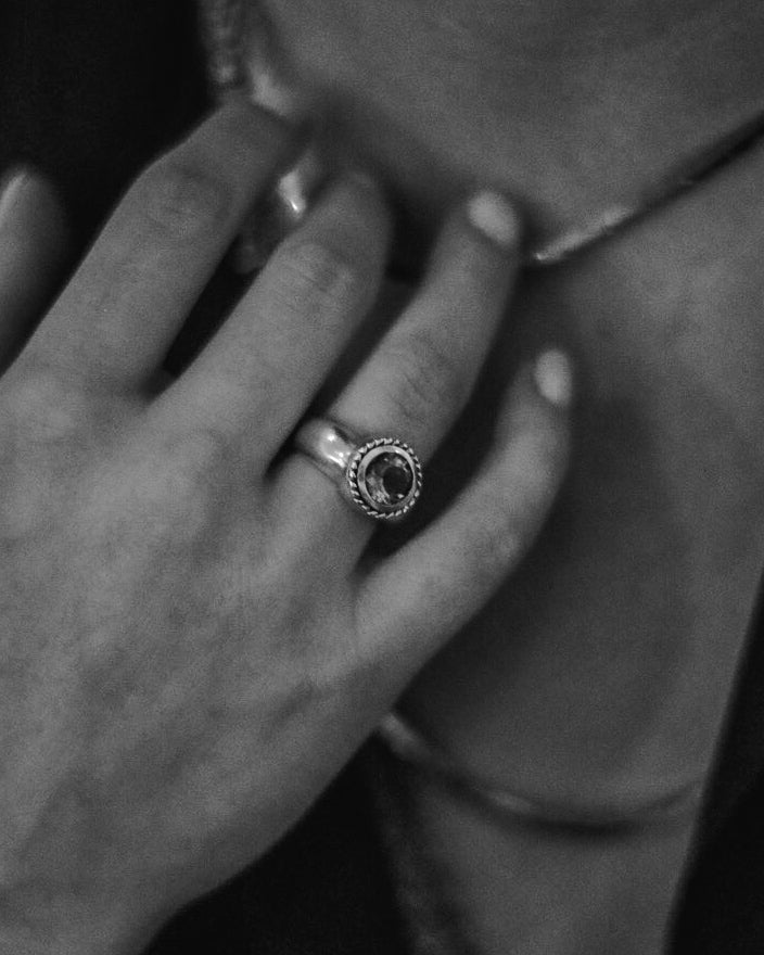 PURPLE DAWN X AMETHYST RING