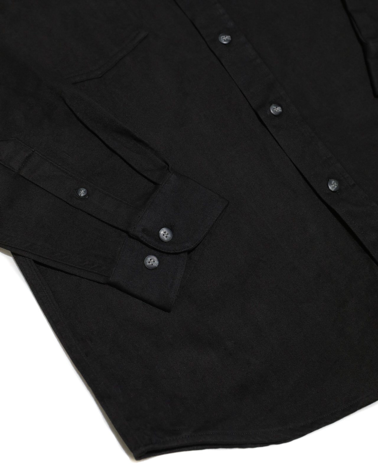 TRAIL'S END LONG SLEEVE BUTTON UP SHIRT