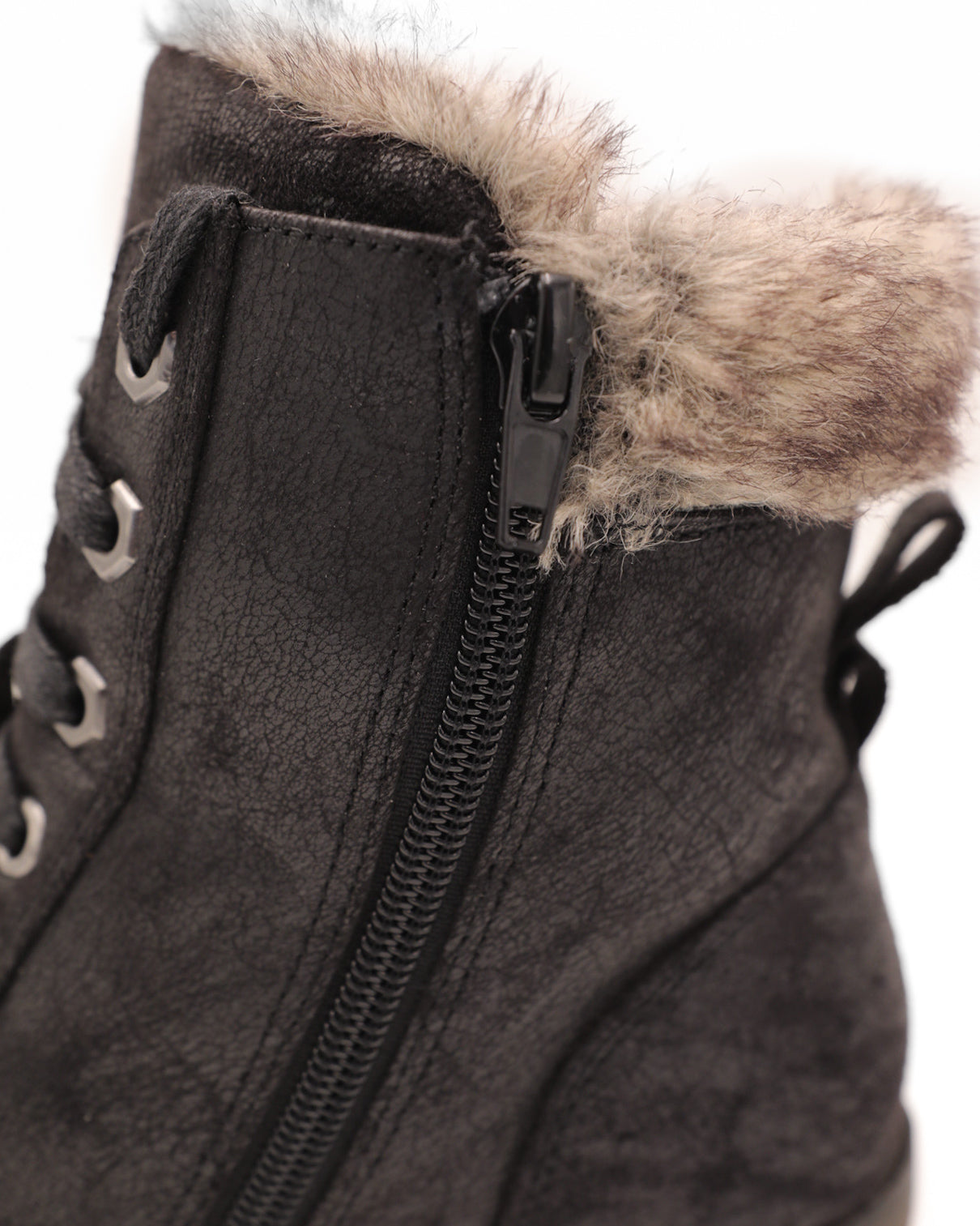 STEVE MADDEN FUR LINED COMBAT MOTO LACE UP BOOTS