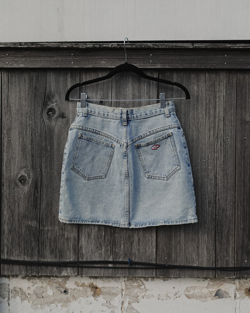 VINTAGE YES CLOTHING CO. DEMIN SKIRT