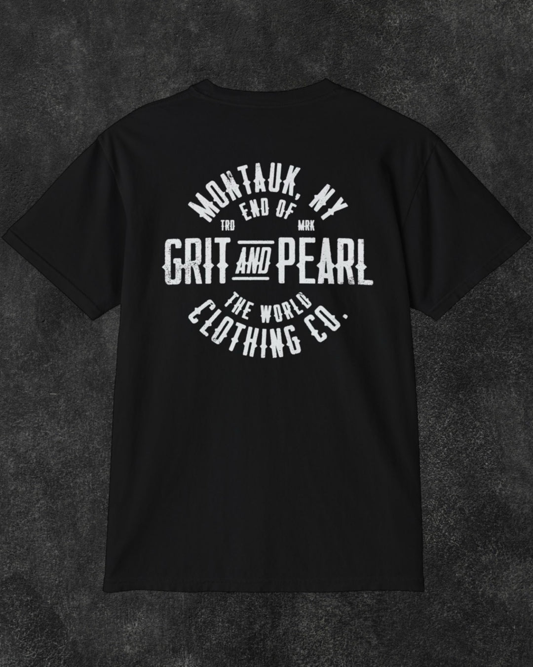 GRIT AND PEARL POCKET TEE - BLACK